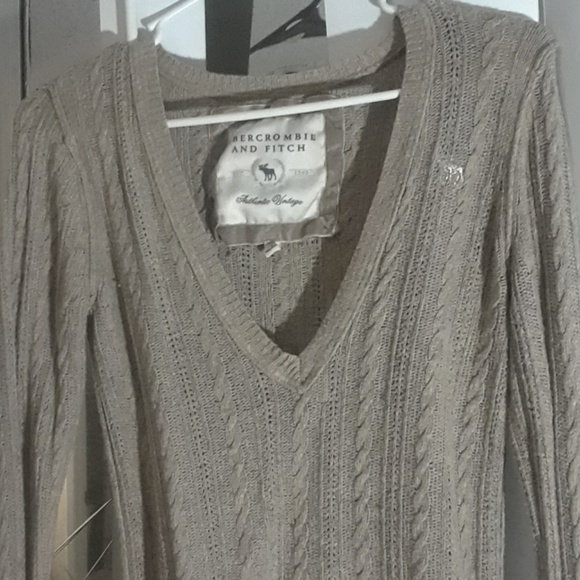 Sweater - Picture 2 of 2